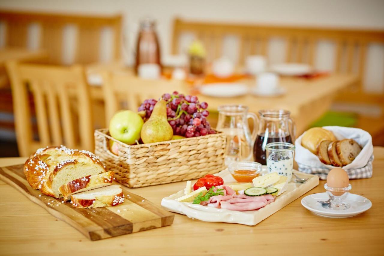Schmankerl Und Gast Bed & Breakfast Rohrendorf bei Krems Ngoại thất bức ảnh