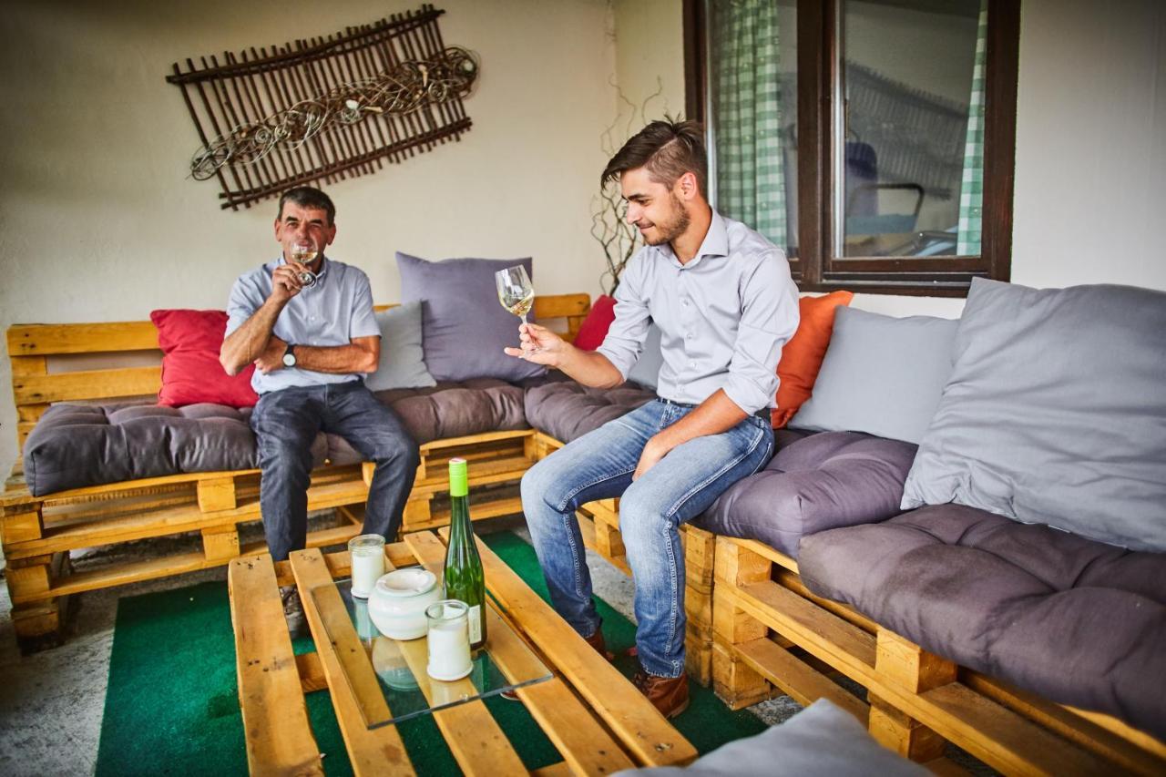 Schmankerl Und Gast Bed & Breakfast Rohrendorf bei Krems Ngoại thất bức ảnh